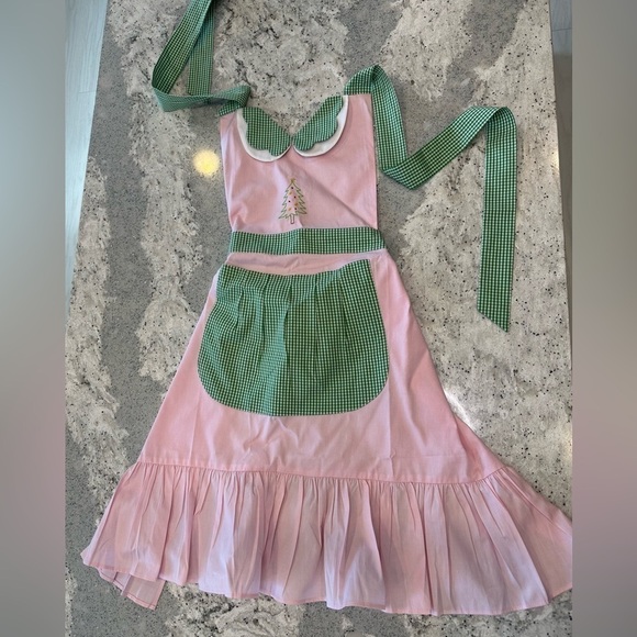 PROPER PEONY PINK / GREEN CHRISTMAS TREE NOEL APRON - ADULT - Picture 2 of 5